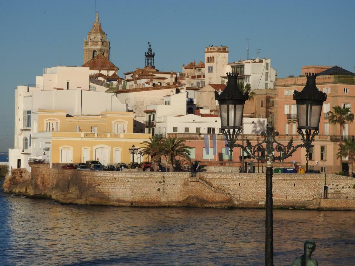 Heart Of Sitges Apartment ภายนอก รูปภาพ
