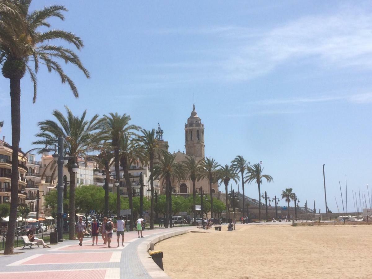 Heart Of Sitges Apartment ภายนอก รูปภาพ