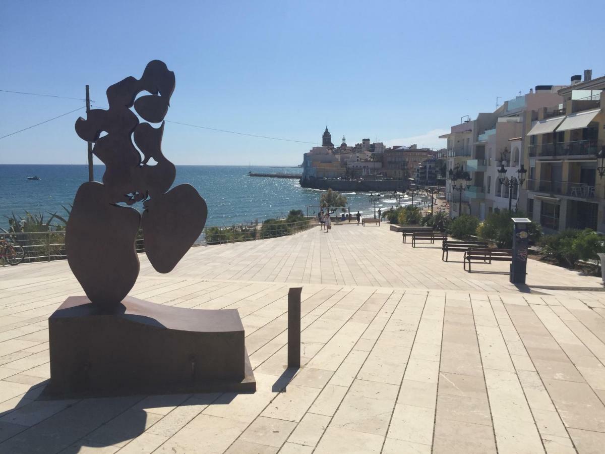 Heart Of Sitges Apartment ภายนอก รูปภาพ